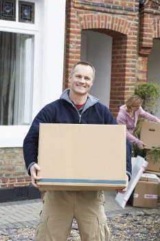 Man and van pricing overview with transparent moving cost details