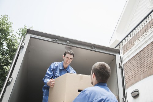 Local movers handling access challenges on a Harringay residential street